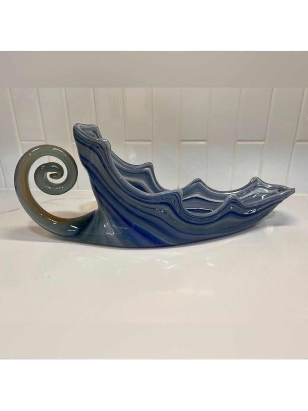Sooner Art Glass Hand Blown Swirl Leaf Sleigh Cornucopia Display Blue Vintage
